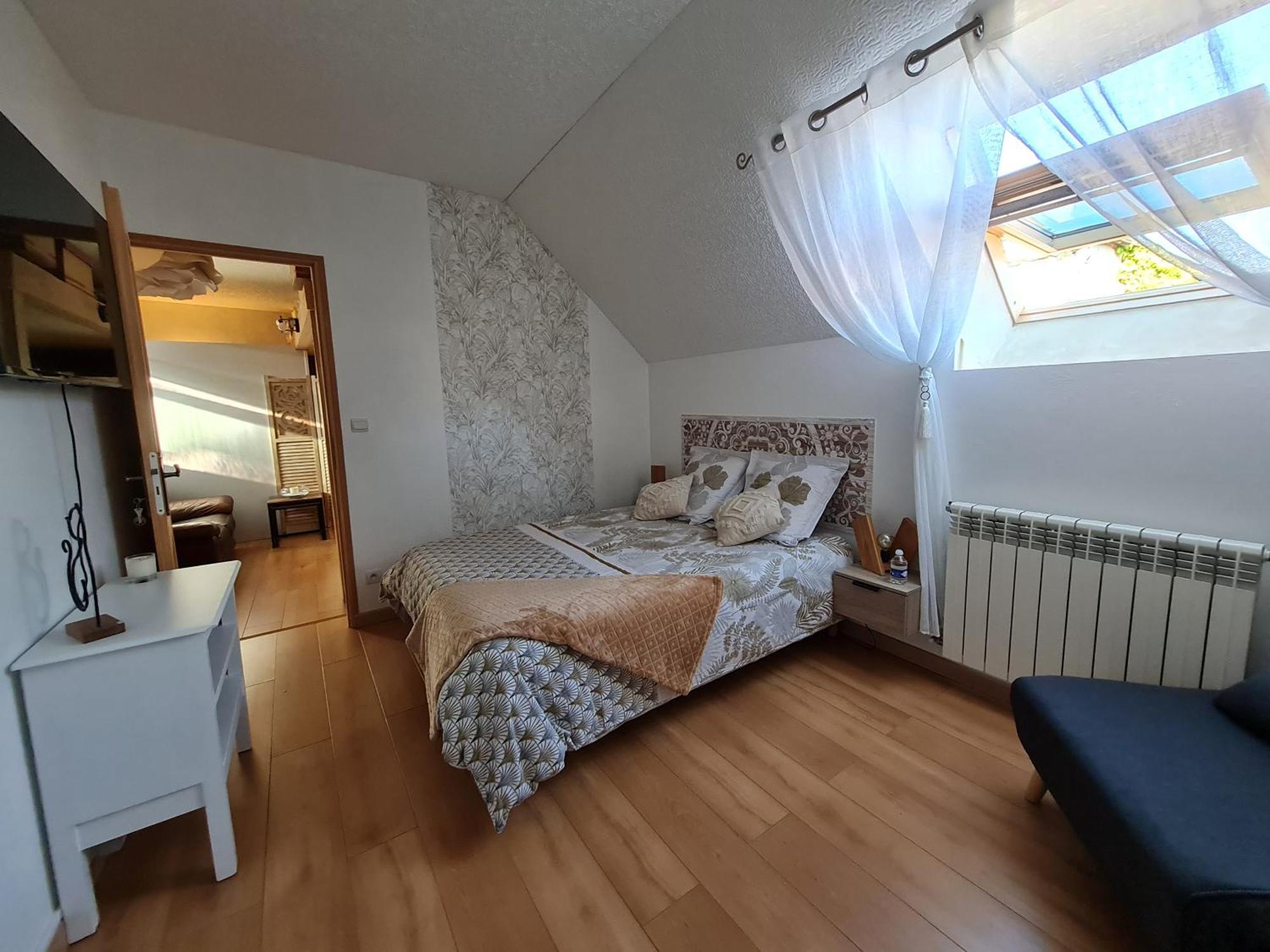 Bed and Breakfast Chez Malia Saint-Nicolas-des-Motets Экстерьер фото