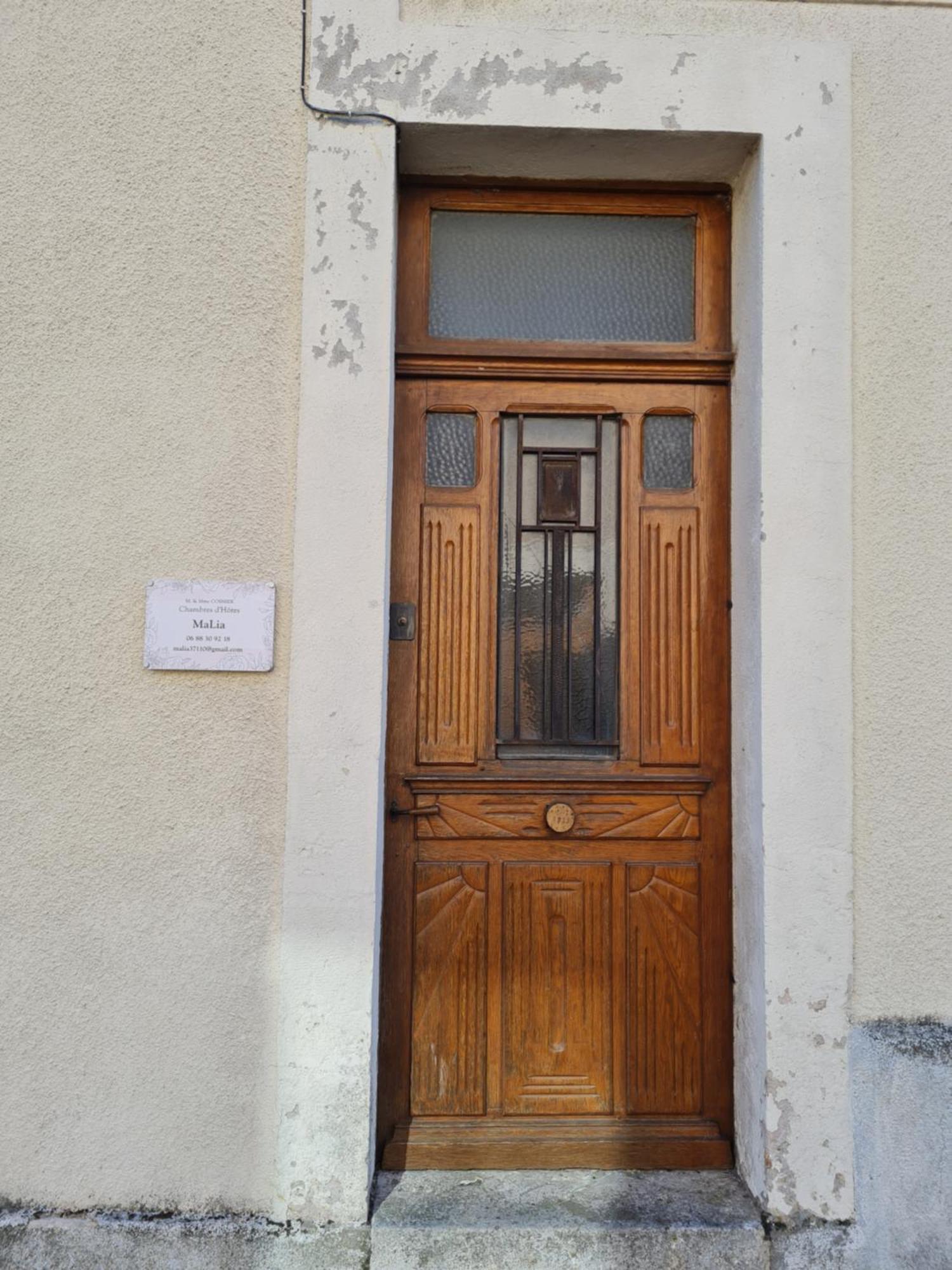 Bed and Breakfast Chez Malia Saint-Nicolas-des-Motets Экстерьер фото