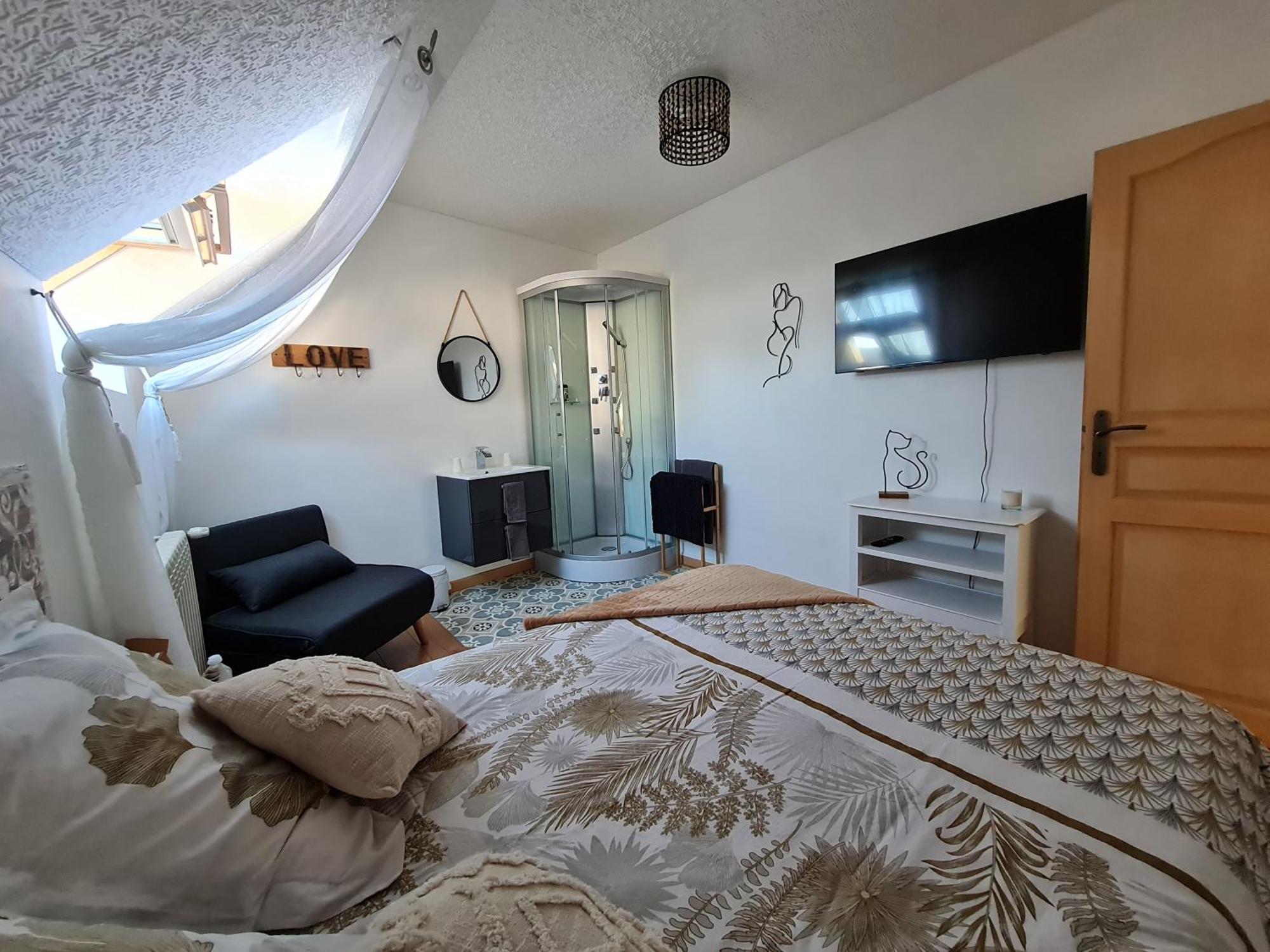 Bed and Breakfast Chez Malia Saint-Nicolas-des-Motets Экстерьер фото